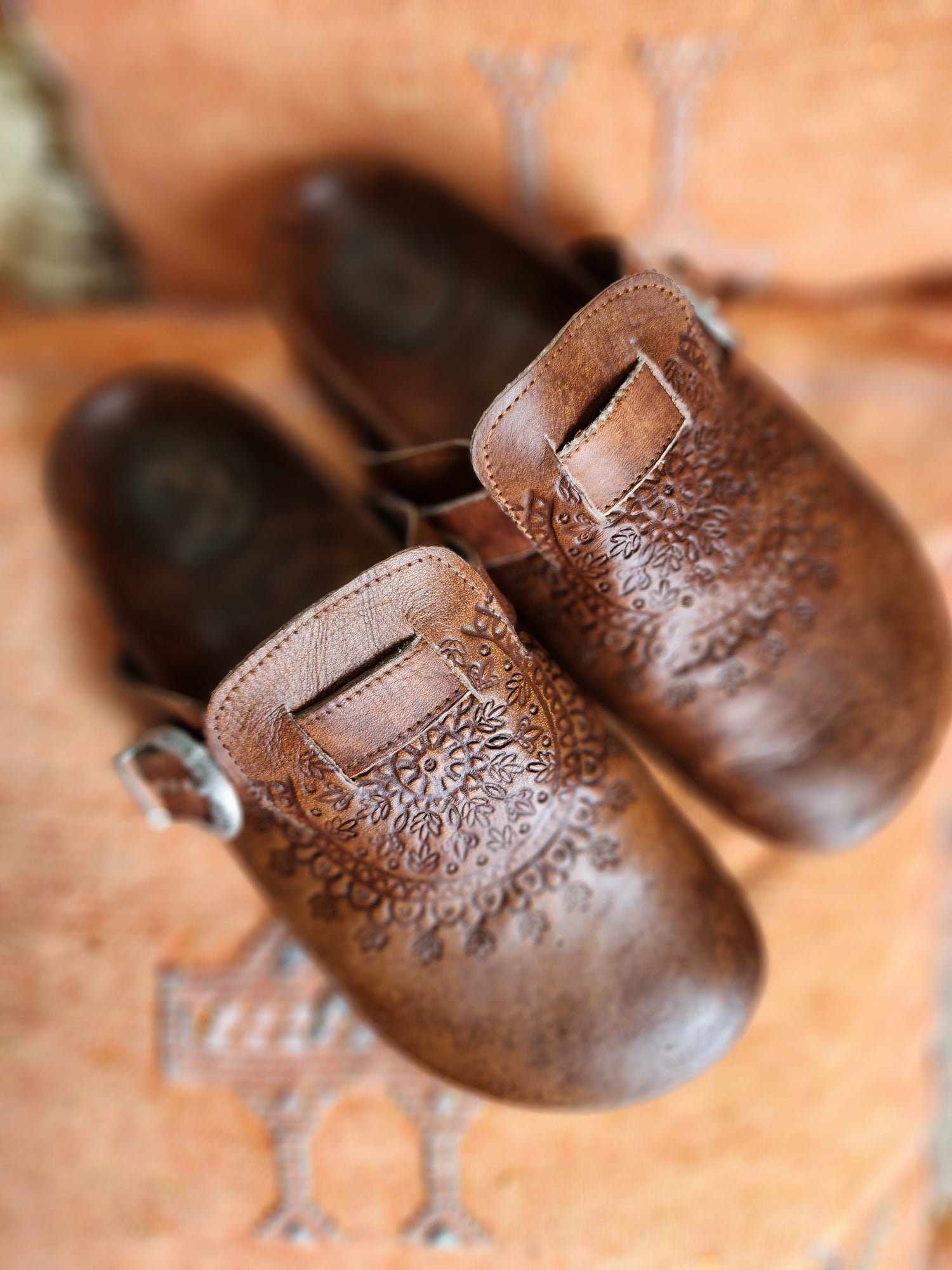 Amazonian leather slides- embossed