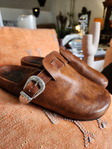 Amazonian leather slides- tan