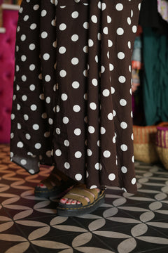 Meet the Kirana Pants in Polkadot Brown, flowing rayon wide leg pants with a comfortable elasticated waist. Handmade in Bali by Jinx the Label.