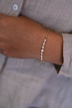 Luma Pearl Bracelet - Sunspell by Jinx the Label