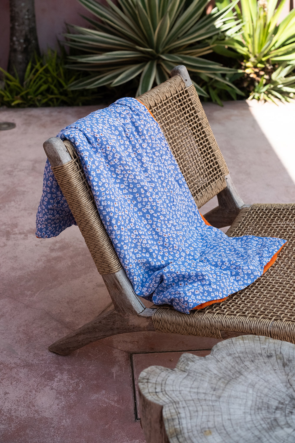 Wanderlust Towel in Mini Daisy | Jinx the Label