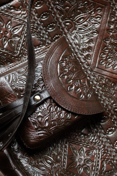 Wayfarer Bag | Hand Tooled Leather Crossbody Bag in Outlaw Oak | Jinx The Label
